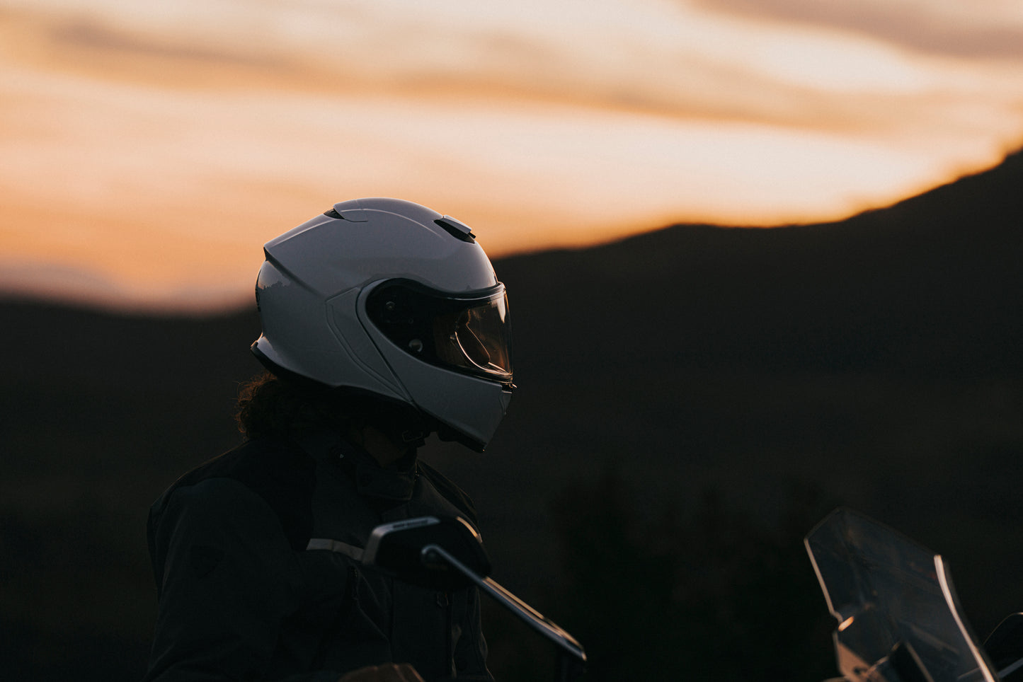 Shoei Neotec 3 Flip-Up Motorcykelhjälm - Vit