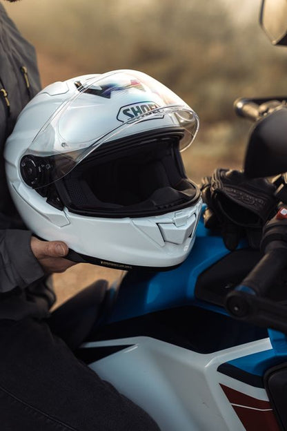 Shoei GT-Air3 Vit – Sportig Touring MC-hjälm